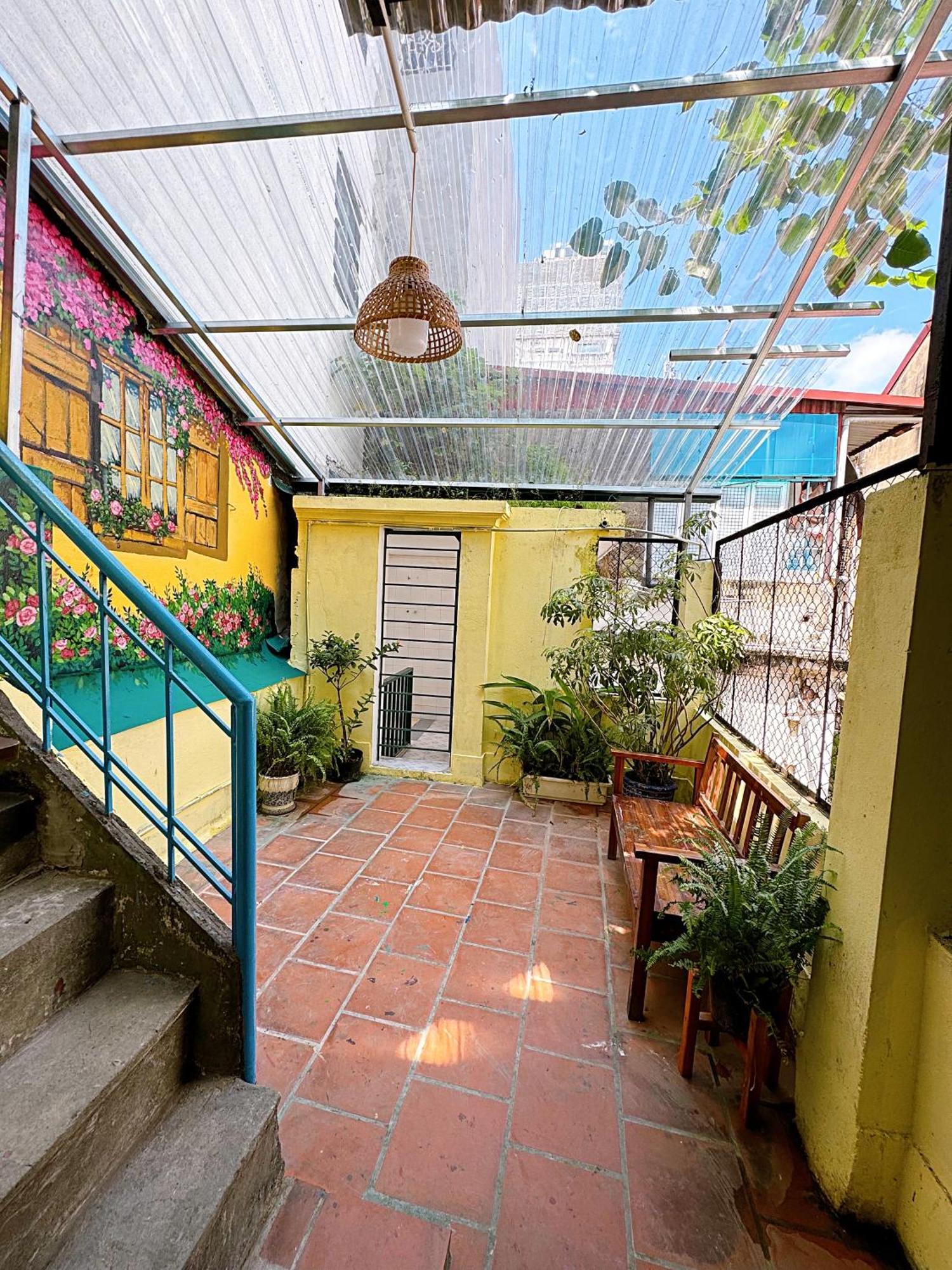 Homestay And Eggcoffee Central Hanoi Old Quarter 外观 照片
